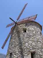 Windmolen in de bergen